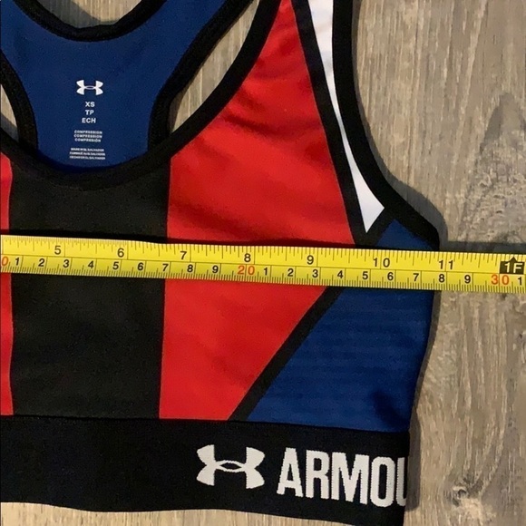 Under Armour Sports Bra - XS - Picture 9 of 9